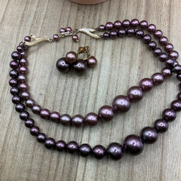 Japan Vintage Ombre Faux Pearl Beaded Gold Tone Necklace Earrings Set - Picture 3 of 6